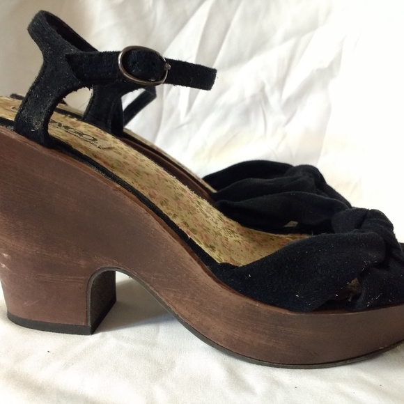 bongo wedge sandals